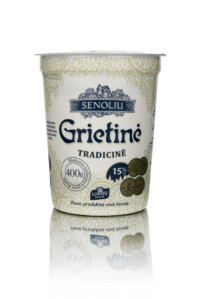 Etiķetes uz koniskas formas traukiem